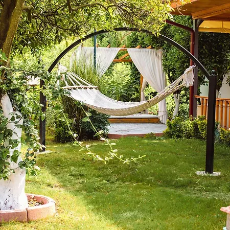 Szálloda Orange Garden *