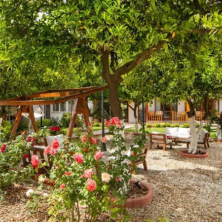 Orange Garden Szálloda Akyaka