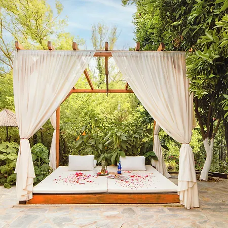 Orange Garden Otel *